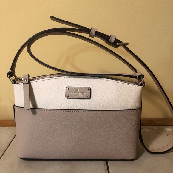 Not for sale. NWT Kate Spade crossbody - Picture 2 of 4